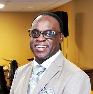 Meet your Posher, Barrington